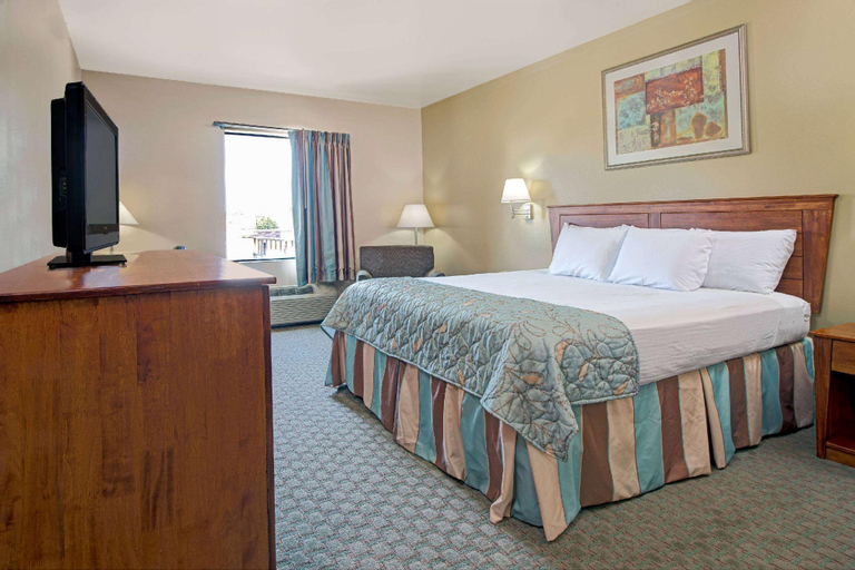 Bedroom 9