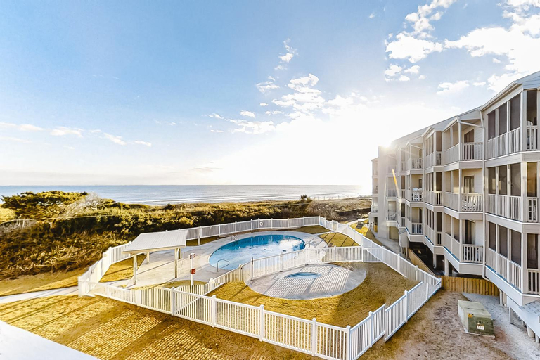 Dunescape Villas 236, Carteret