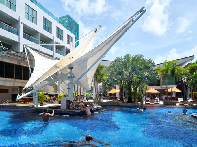 Swimming Pool 3