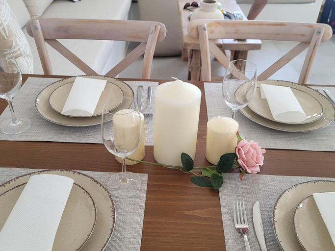 Food & Drinks, Stavros Residence, South Aegean