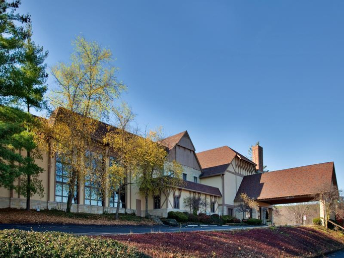 Exterior 8