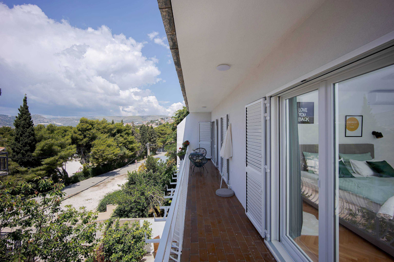Others 4, Elegant Tranquil Okrug Gornji Apartments, Okrug