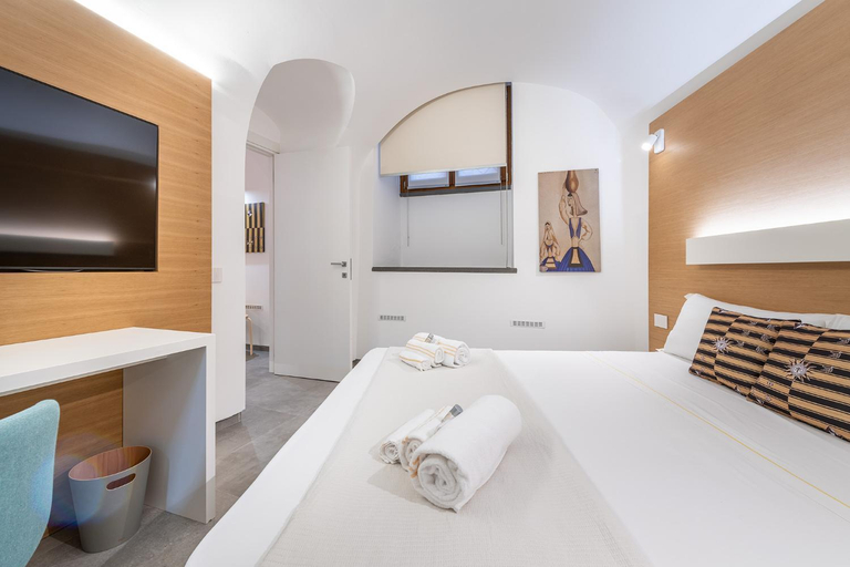 Others 3, Spada Rooms, Cagliari