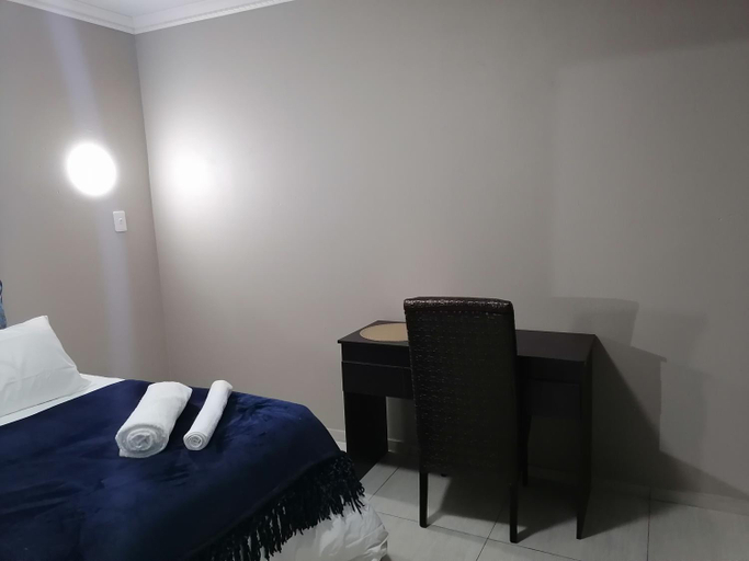 Others 4, Lukhanya Guesthouse, West Rand