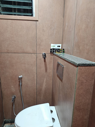 Bathroom 3, Hotel imperial, Latur