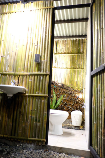 Bathroom 2, Camp-Ula, Tanay