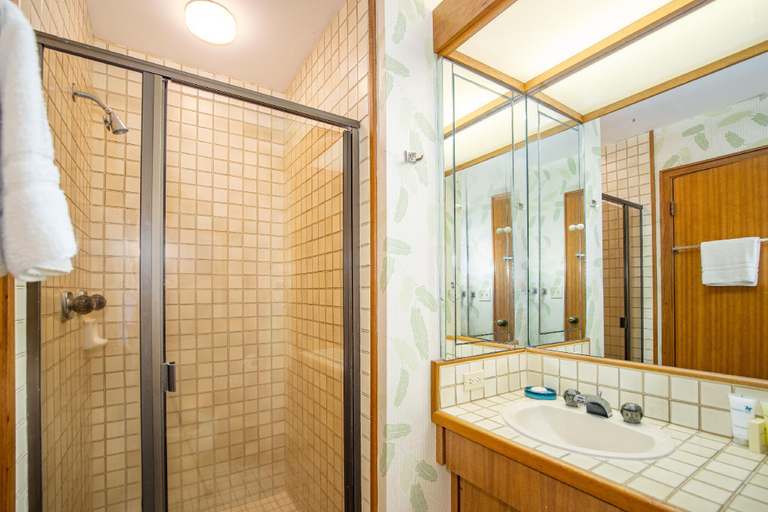 Bathroom 8