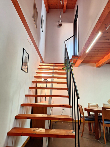 Others 5, Casa Claudia, Salerno