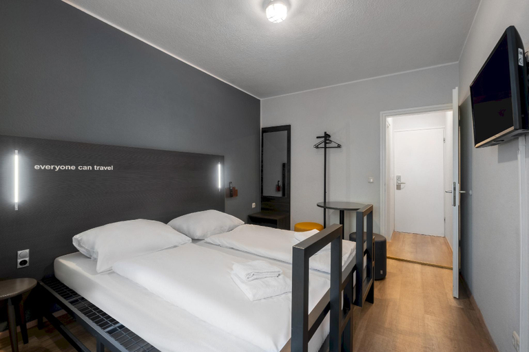 Bedroom 4, a&o Munich Hauptbahnhof, München