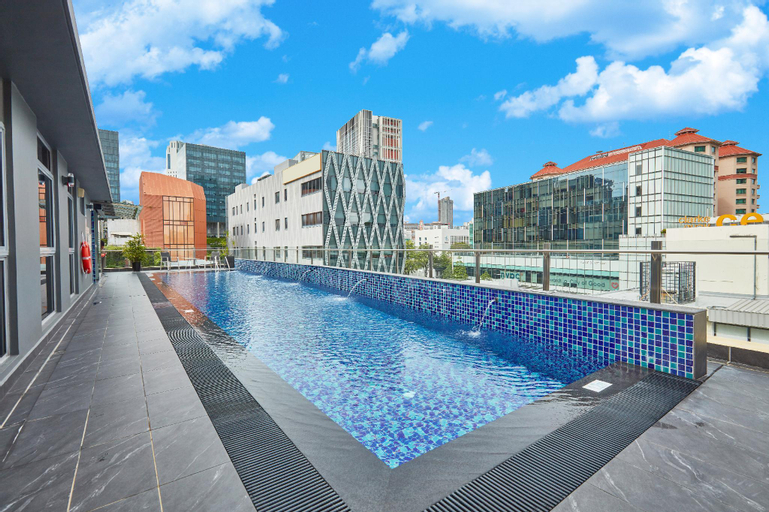 Swimming Pool 8