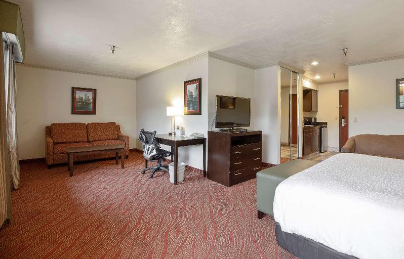 Bedroom 10