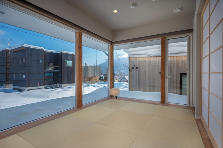 Others 5, Kumirin by H2 Life, Kutchan