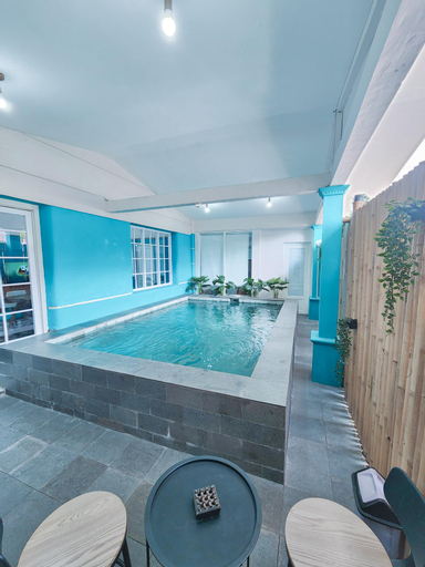 Swimming Pool 19