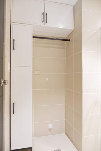 Others 4, Hotel Vibe in Manhattan Plaza, Araneta City, Cubao, Quezon City