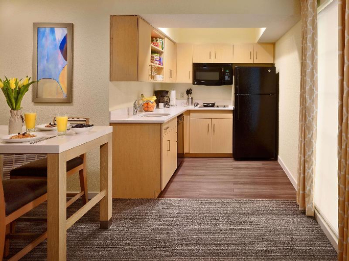 Dining Room 20