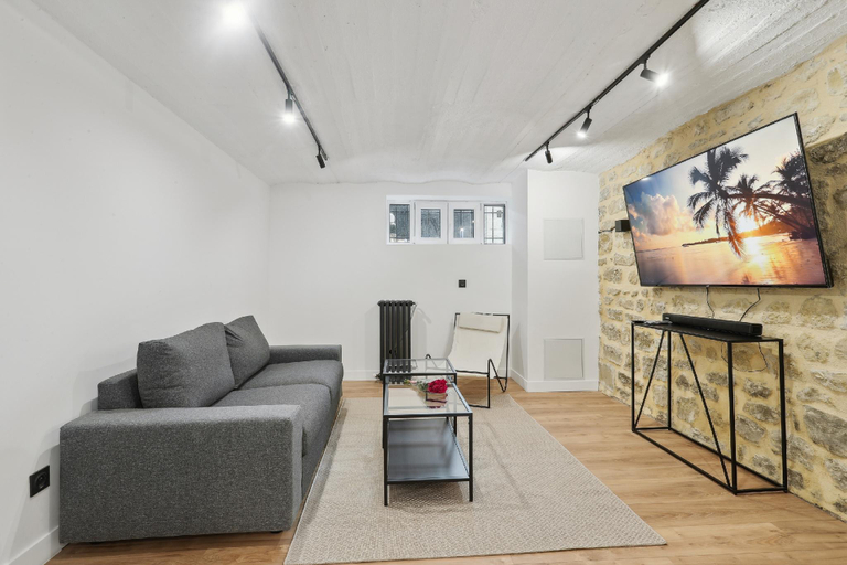 Others 4, 5 Kazabella Charming apartment jacuzzi Maisons Alfort, Val-de-Marne