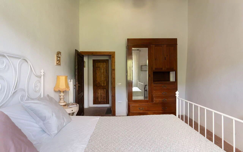 Bedroom 2, La Casa Del Tiglio, Florence