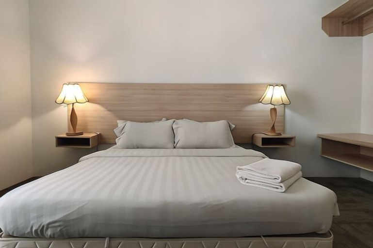 Bedroom 8