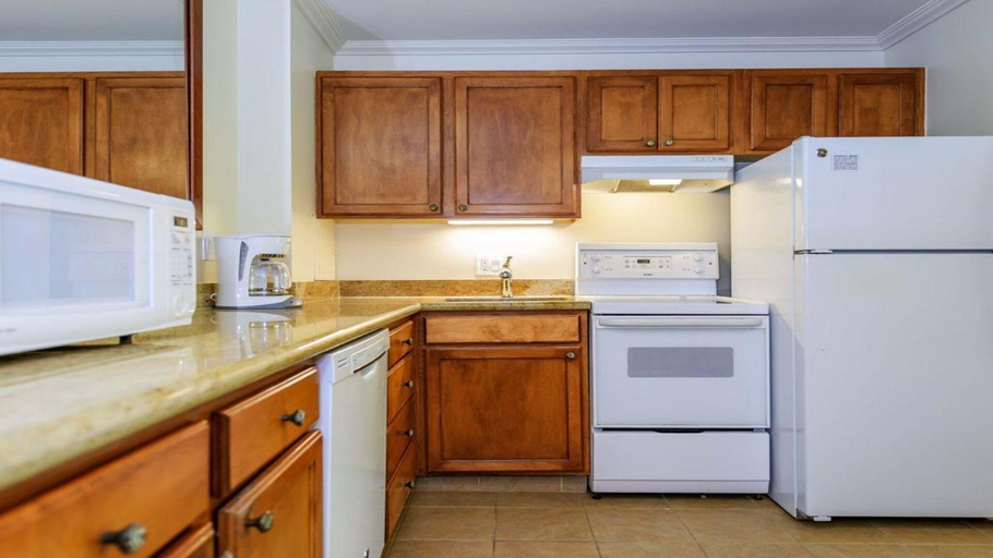 Others 5, Napili Shores D127 Studio Bedroom Condo, Maui