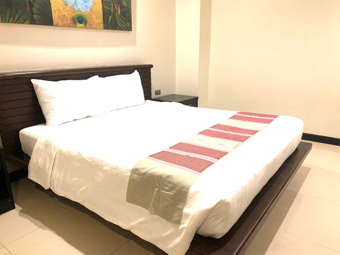 Bedroom 12