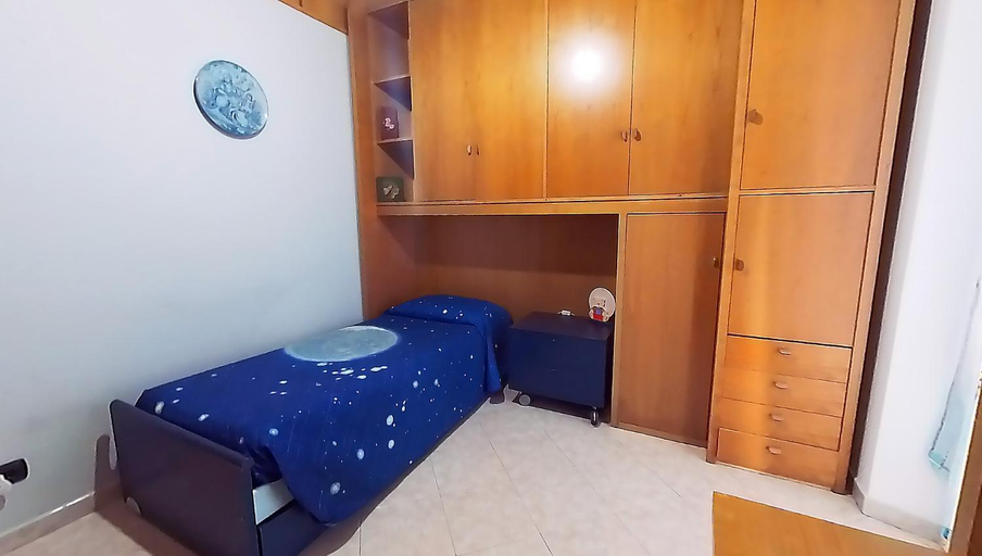 Bedroom 3, Casa Orchidea, Savona