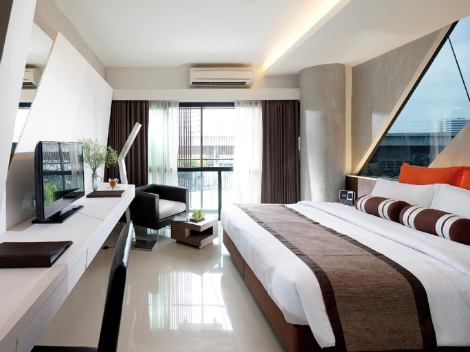 Bedroom 12