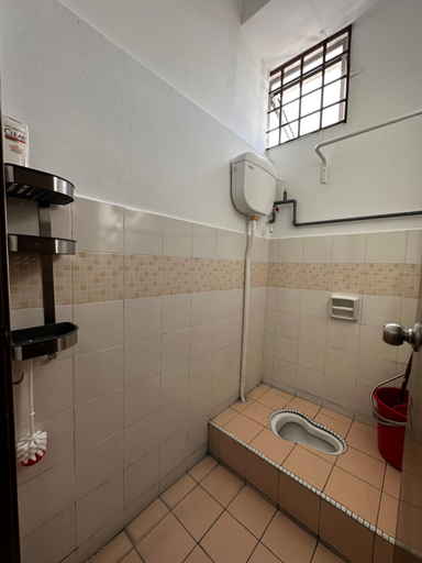 Bathroom 2, Jiaxin Dormitory-Setia Indah, Johor Bahru