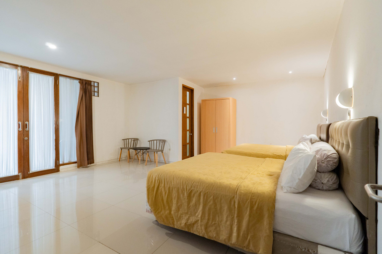 Bedroom 13