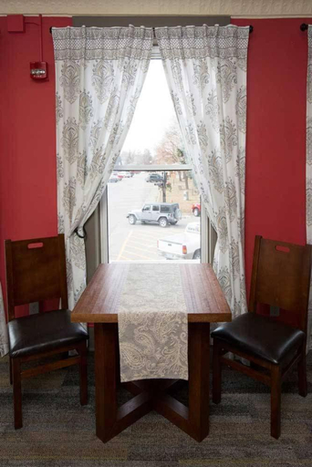Others 3, Dodici Night Suites, Washington
