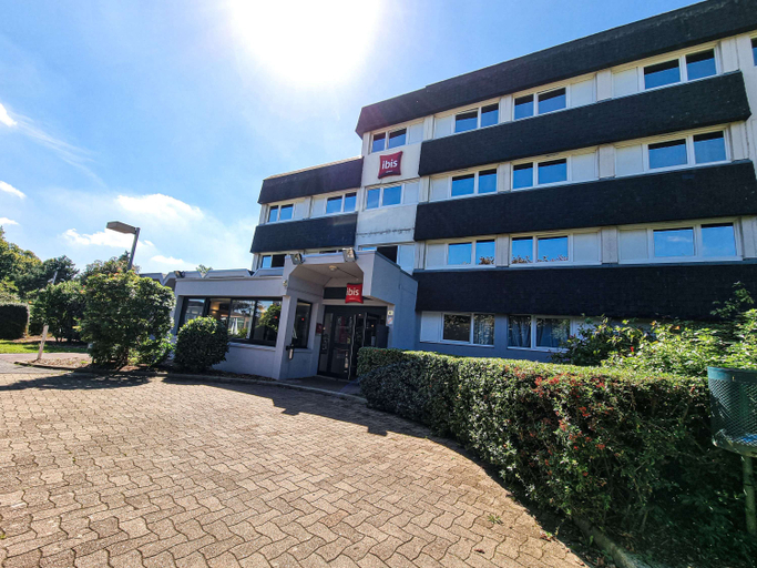Exterior & Views 2, ibis Caen Porte d'Angleterre, Calvados