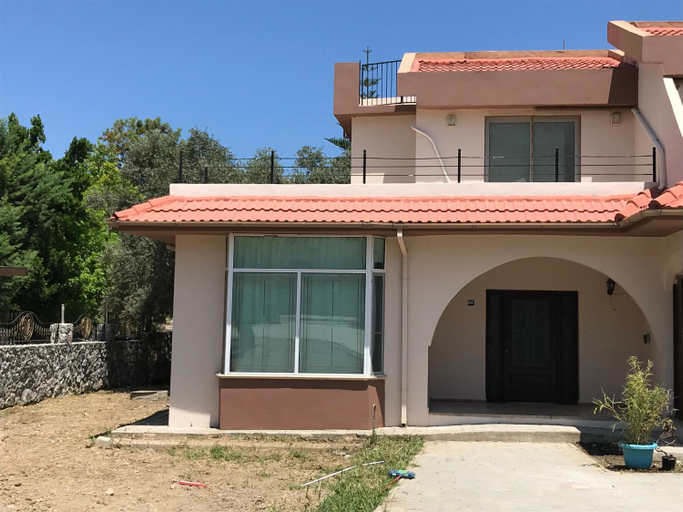 Others 5, Suluca Homes