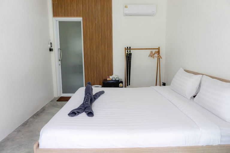 Bedroom 3, Bunyagard Koh Kood Resort, K. Ko Kut