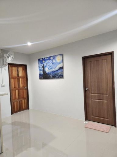 Others 2, No.9 hostel kanchanaburi, Muang Kanchanaburi