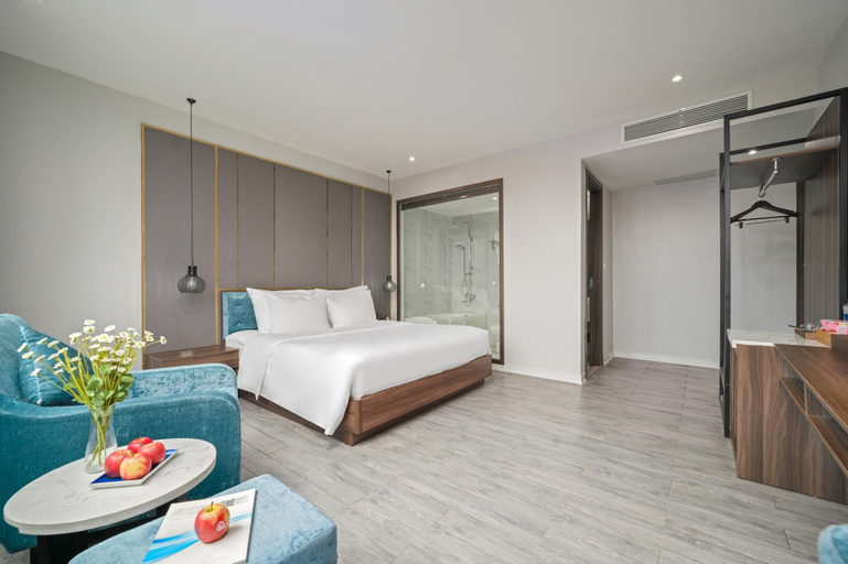 Bedroom 14