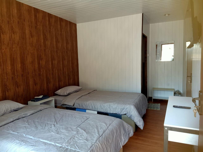 Bedroom 23