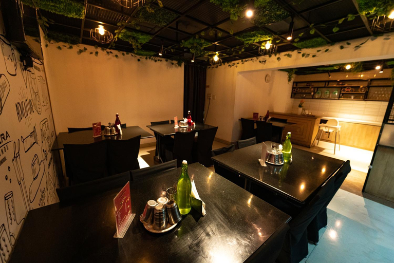 Food & Drinks 4, Vivera Highlands, Dindigul