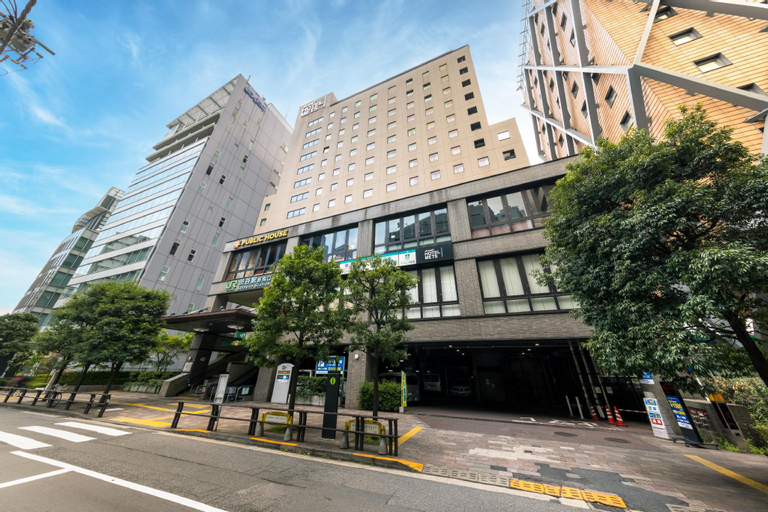 Exterior 9