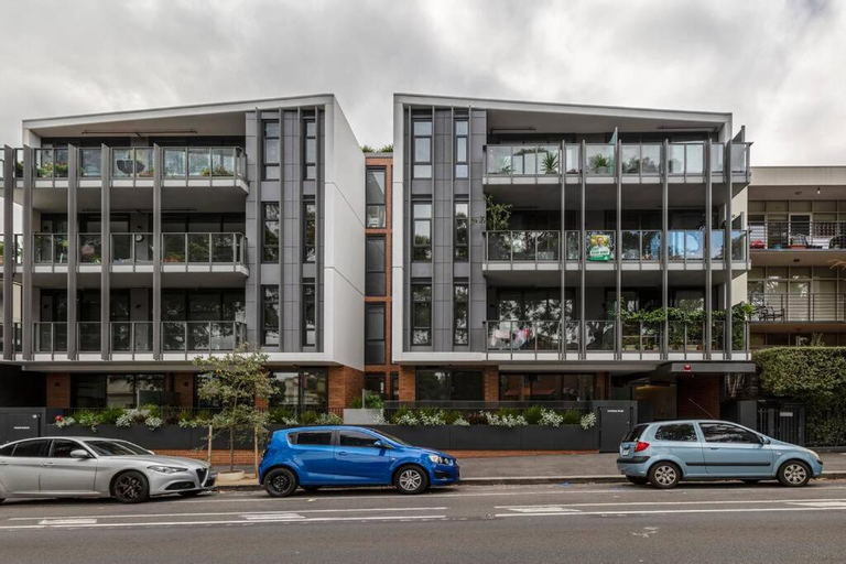 Lovely 2 bedroom unit in North Melbourne - 03068, Melbourne