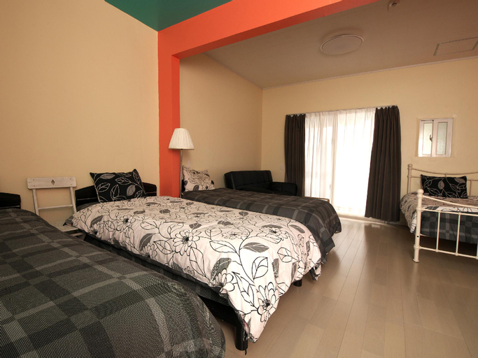 Bedroom 14