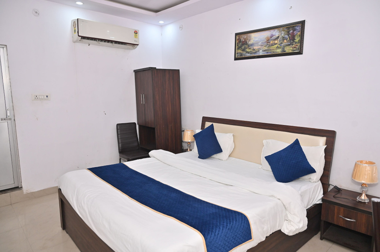 Bedroom 2, Hotel A One Inn, Lucknow
