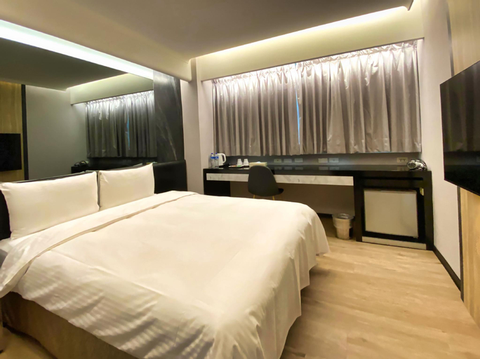 Bedroom 9