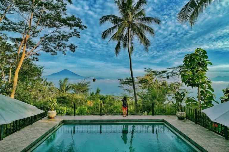 Swimming Pool 4