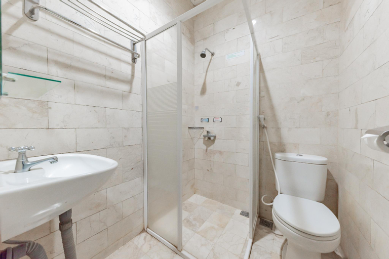 Bathroom 4