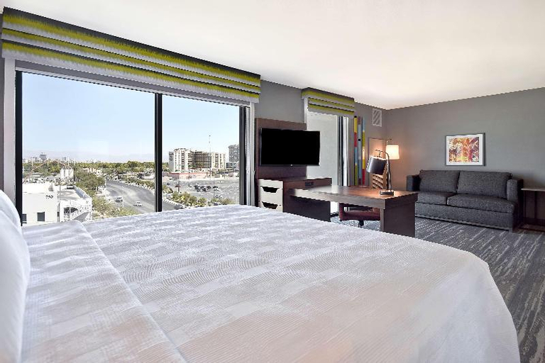 Bedroom 25