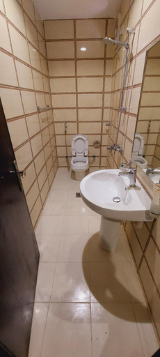 Bathroom 2, Hemam Apartments Service, Jeddah