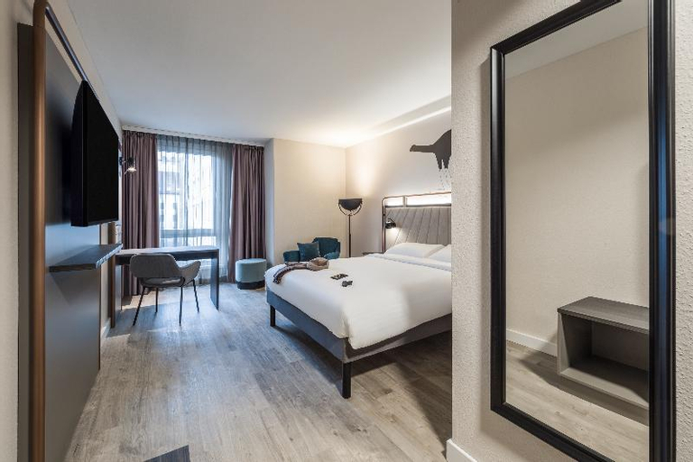 Bedroom 10
