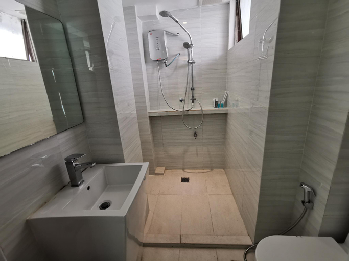 Bathroom 5