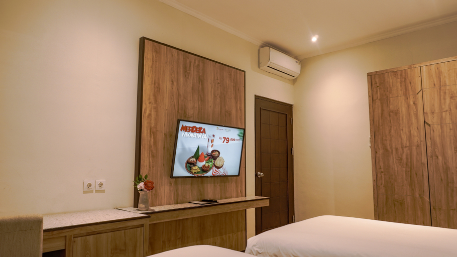 Bedroom 9