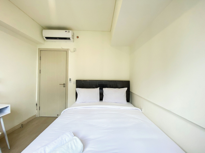 Bedroom 2, Comfortable And Tidy 2Br Meikarta Apartment, Cikarang