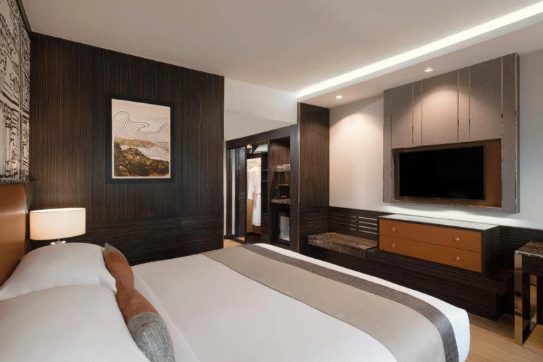 Bedroom 12